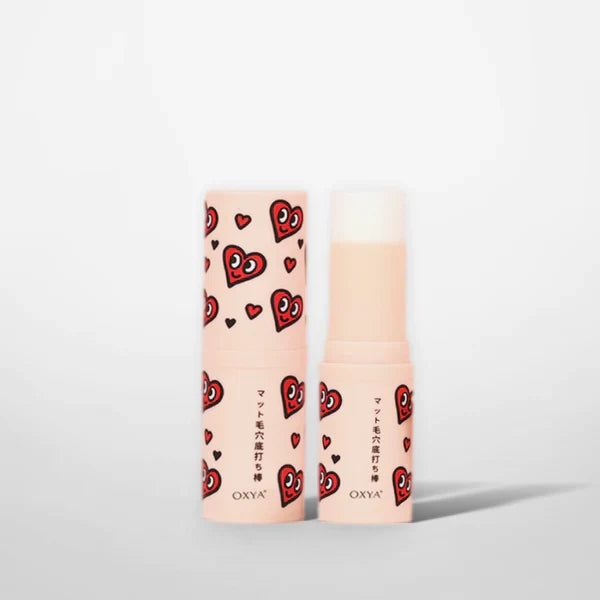 Magic stick for smooth, poreless skin