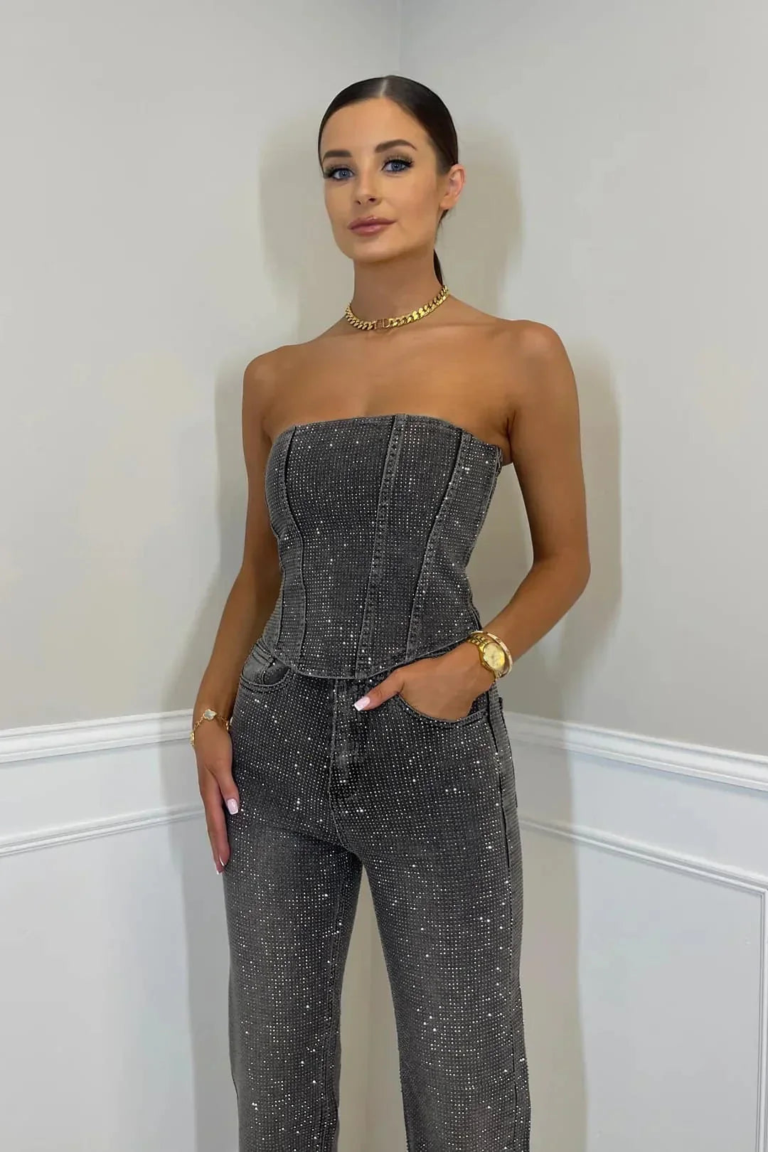 Ginia | Dlouhý overal s korzetem – Glamour a elegance