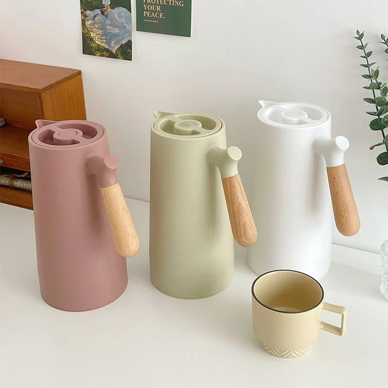 Isolerad karaff med handtag – Långvarig förvaring och chic design