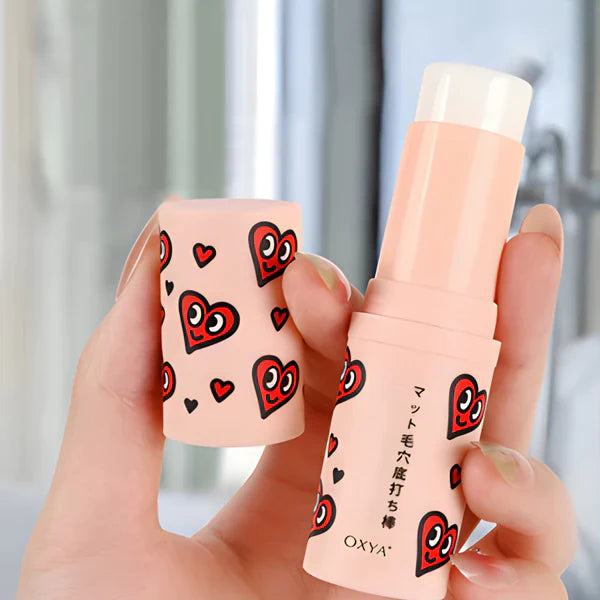 Magic stick for smooth, poreless skin