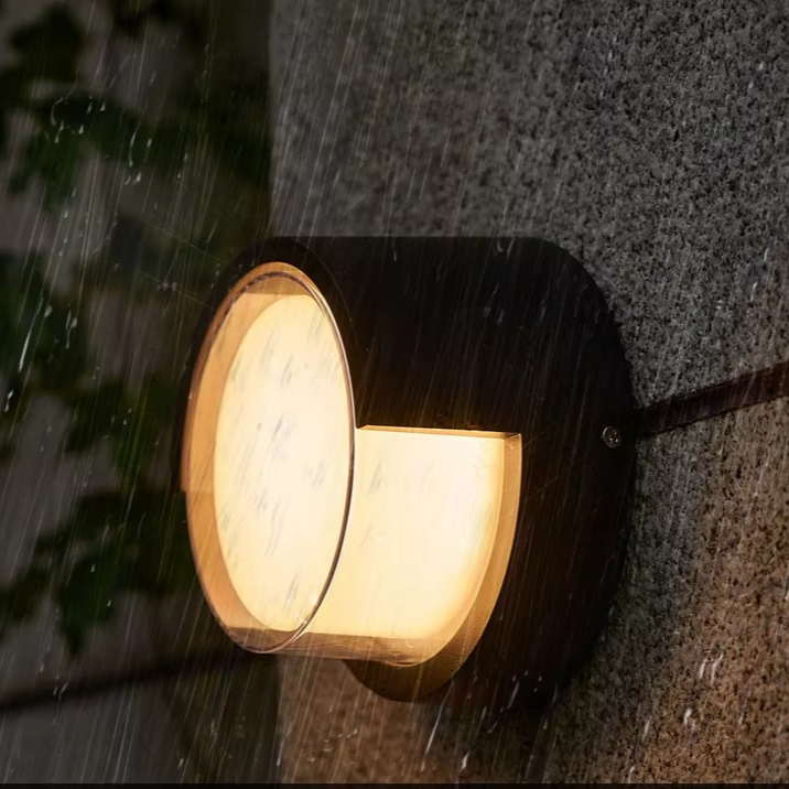 Nástěnné LED osvětlení pro venkovní použití – Bezpečnost a úspora energie