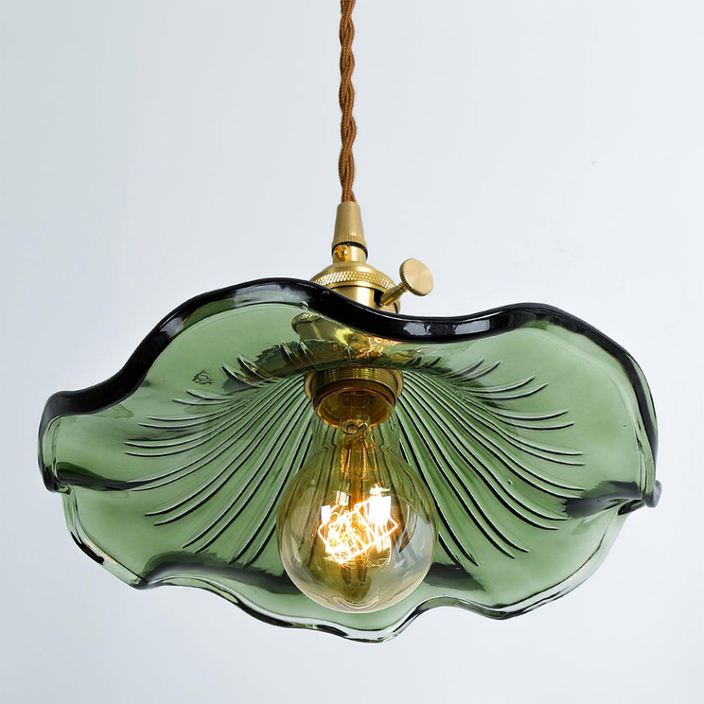 Lâmpada Flor Suspensa – Charme Natural e Espírito Terno