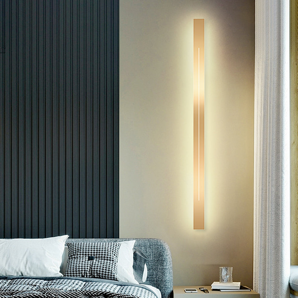 Modern LED wall lamp - Elegance and refinement