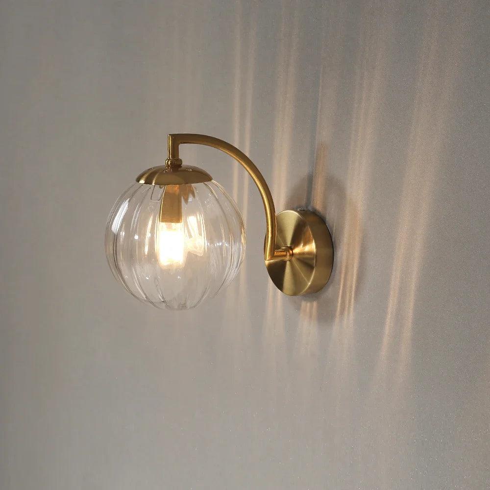 קולב קיר LED 14W – elegance ופונקציונליות 