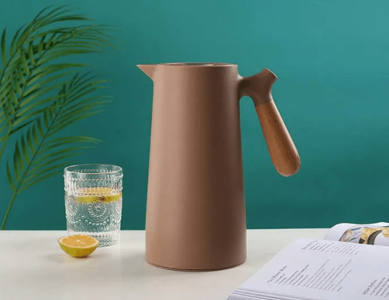 Isolerad karaff med handtag – Långvarig förvaring och chic design 