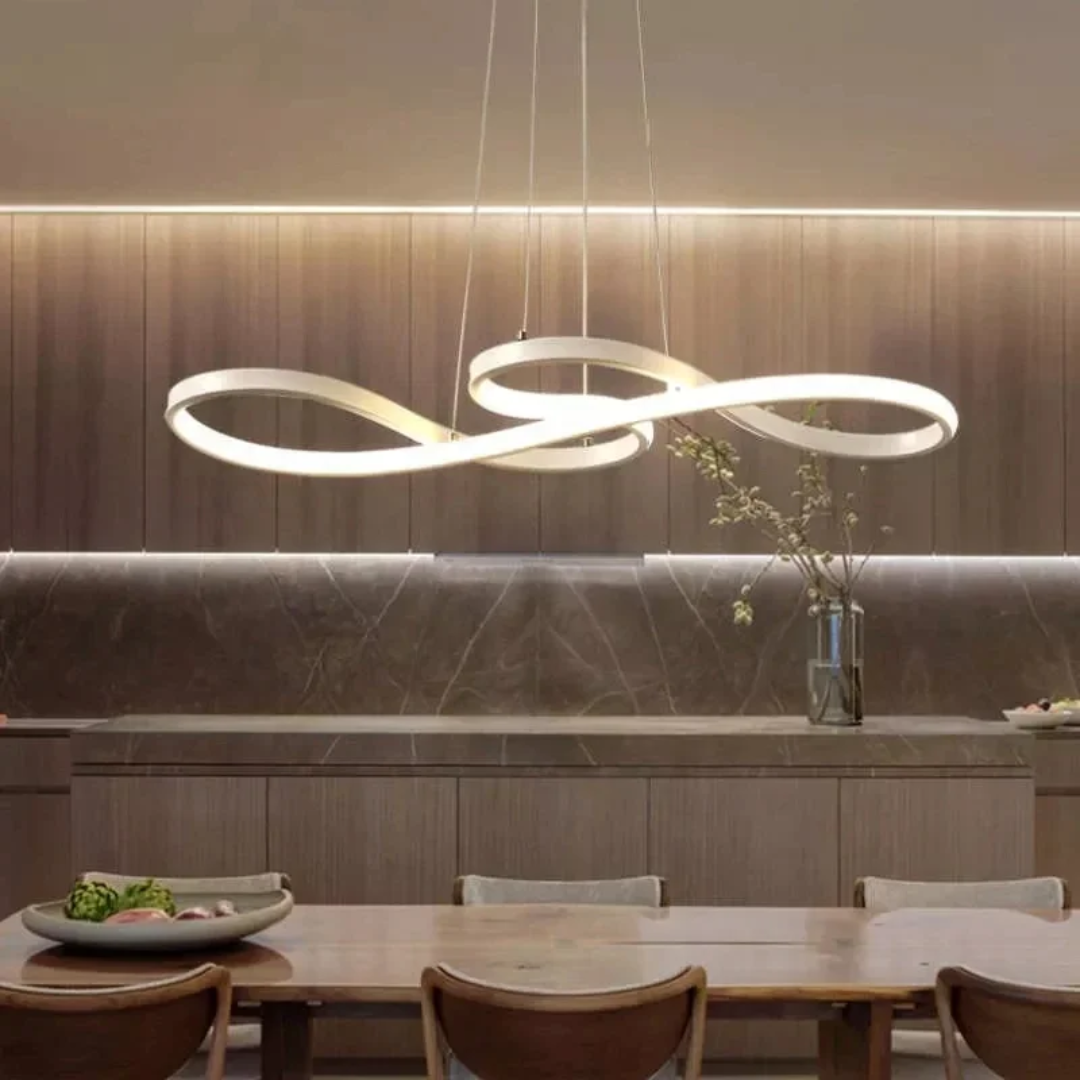 Sospensione LED Moderna A Anelli – Design Elegante e Futuristico 