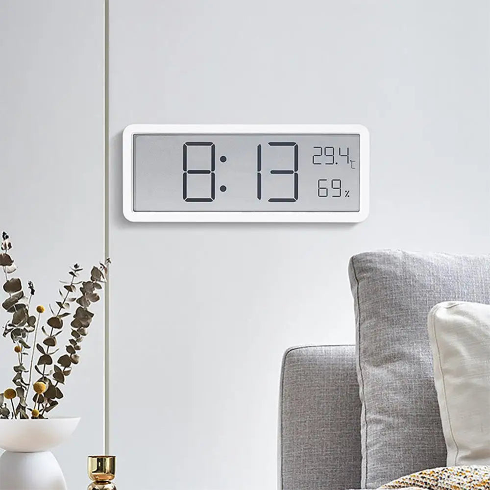 Digitale LED Wandklok - Duidelijke Weergave En Geïntegreerde Sensoren 