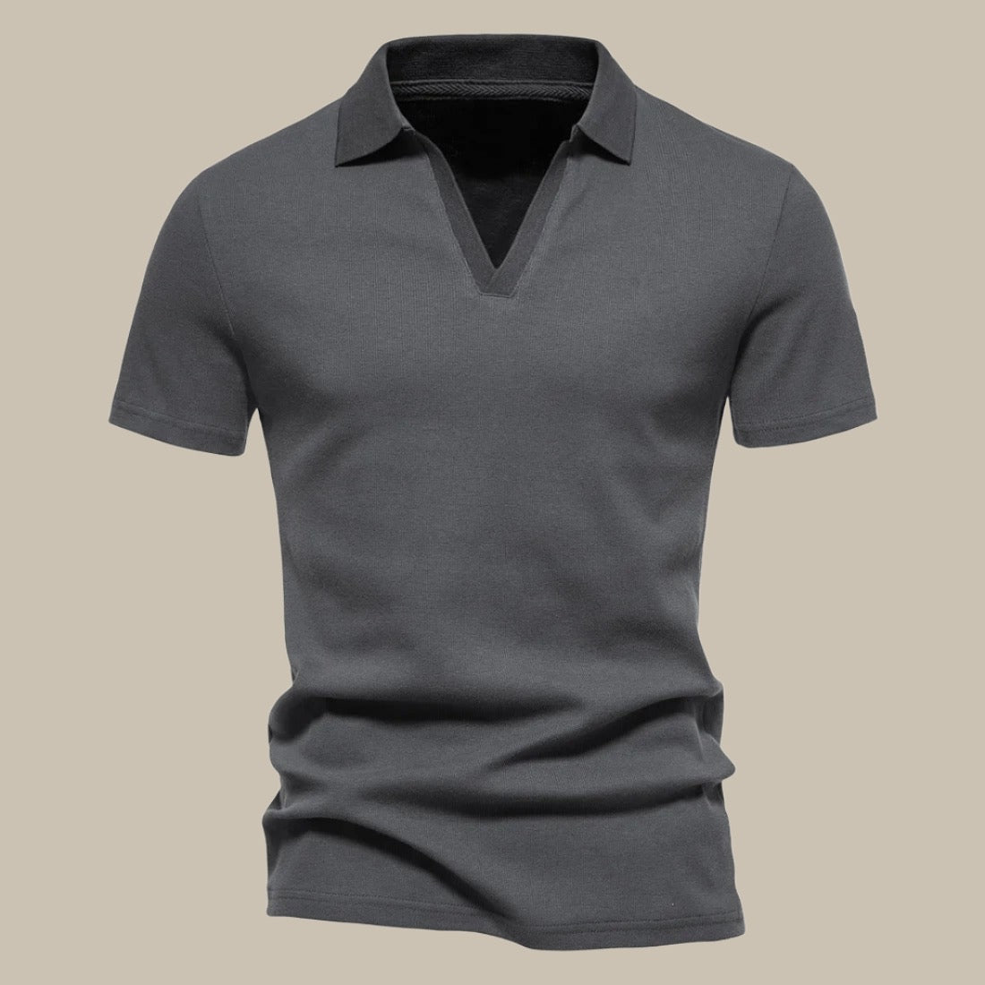 Justin | Klassisk Polo – V-hals og Alsidig Look 