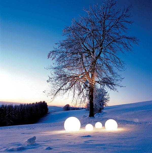 Sfera di illuminazione da giardino