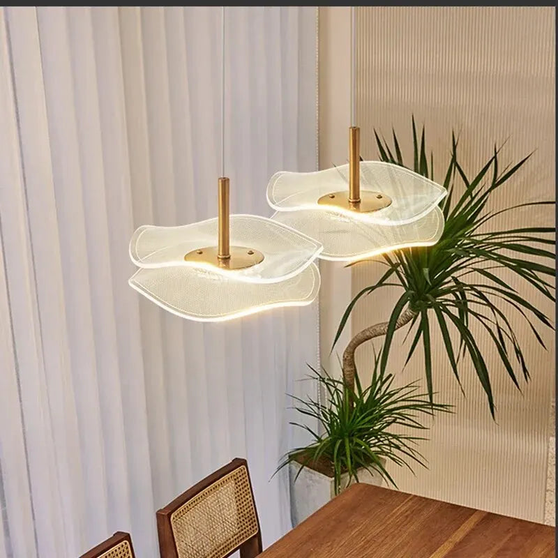 Minimalistinen LED-riippuvalaisin – Eleganssia ja yksinkertaisuutta 