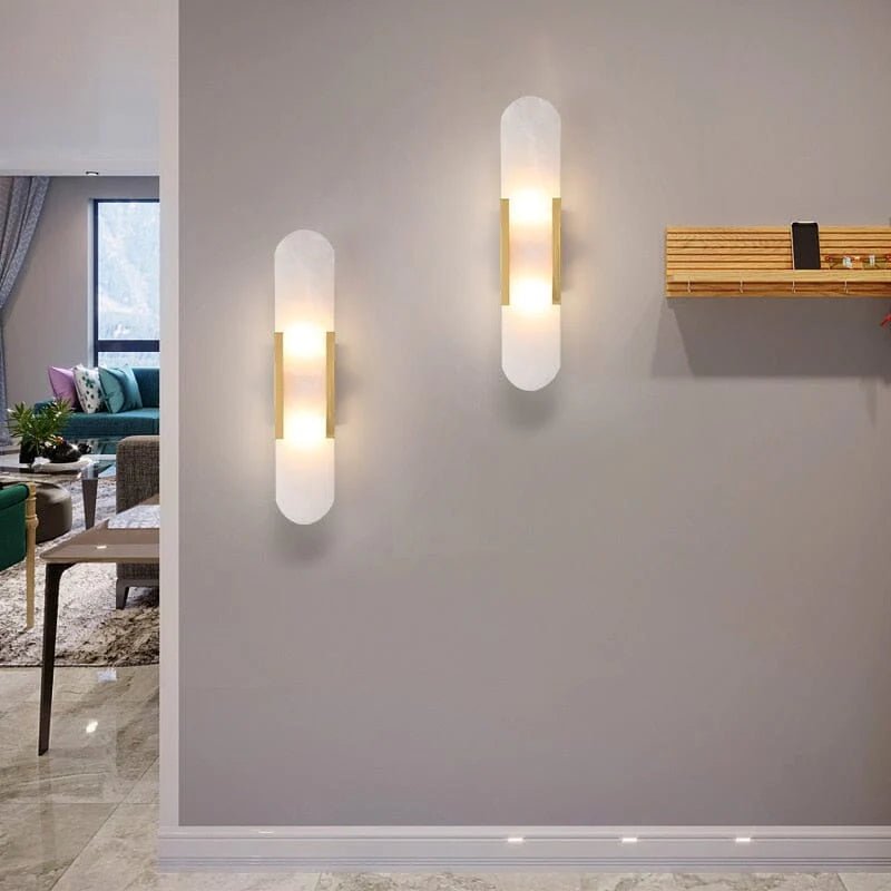 Black and Gold LED Wall Lamp – Modern Elegance and Chic Design 