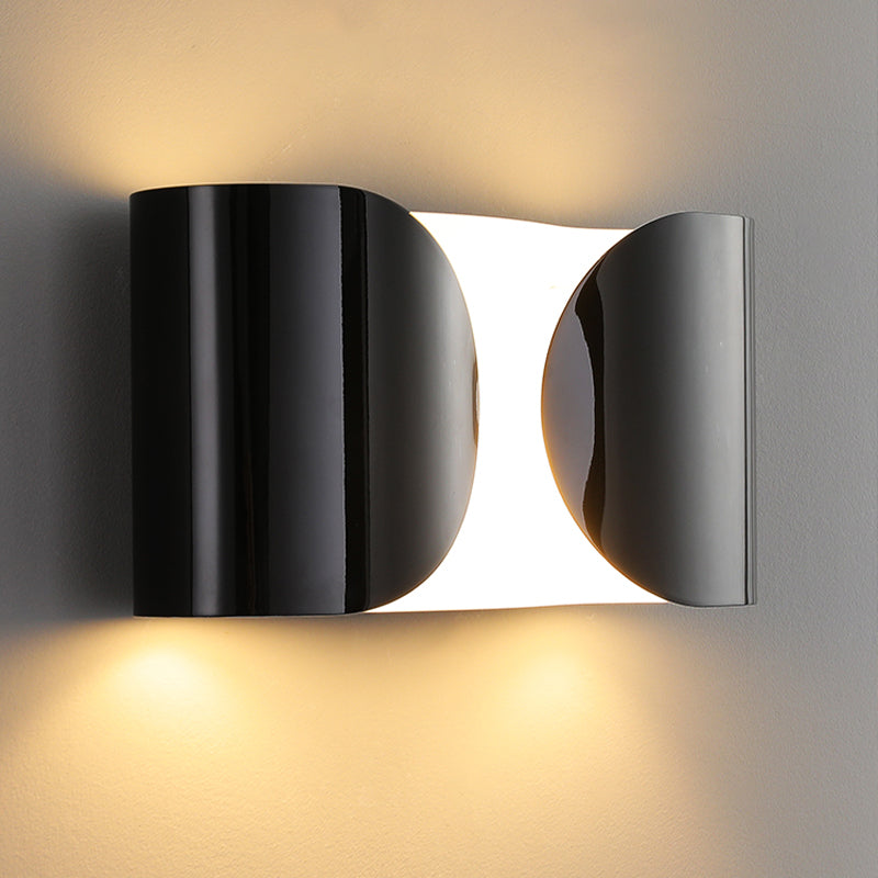 Nástěnné LED svítidlo — Moderní osvětlení s dvojitým paprskem 