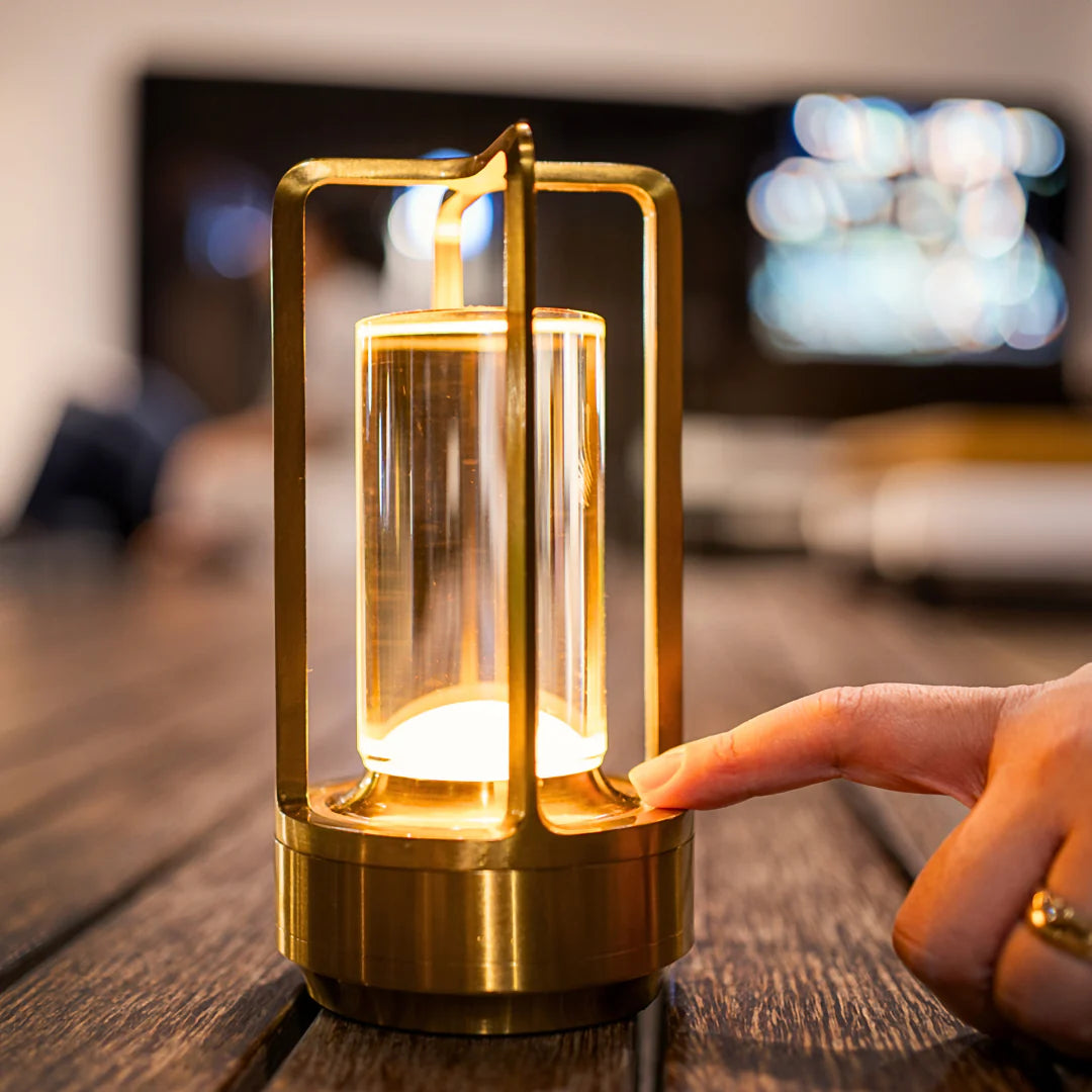 充電式テーブルランプ – 柔らかな光と時代を超えたスタイル 