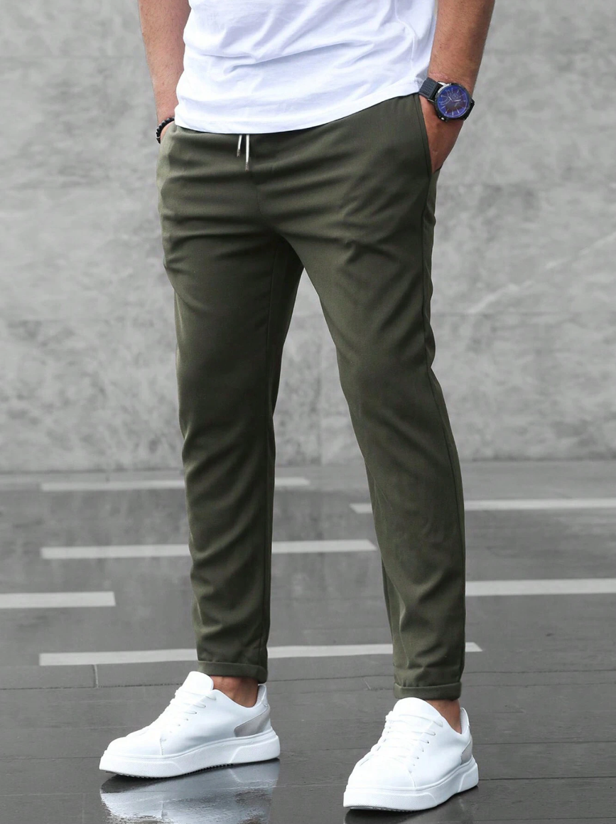 Gyan | Pantalón Casual Hombre – Sencillez y Versatilidad 