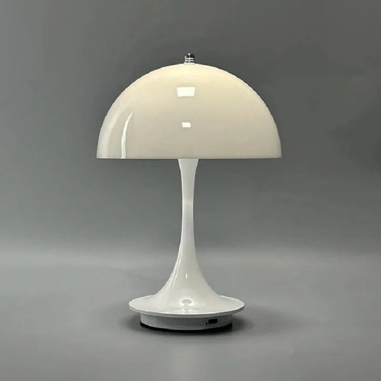 LED Asztali Lámpa – Újratölthető és Háromszintű Világítás 
