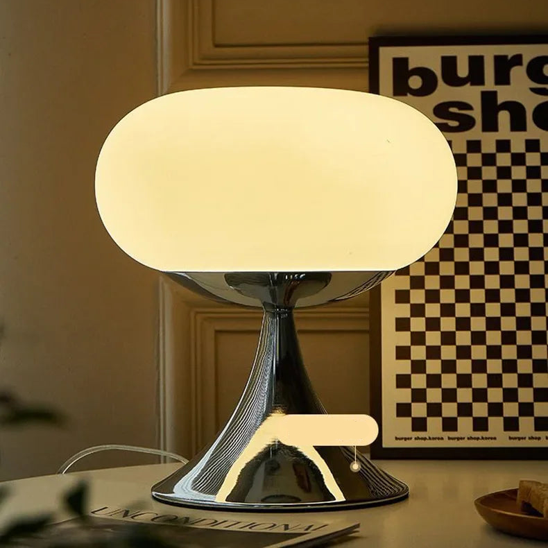 Bauhaus stílusú vintage asztali lámpa 