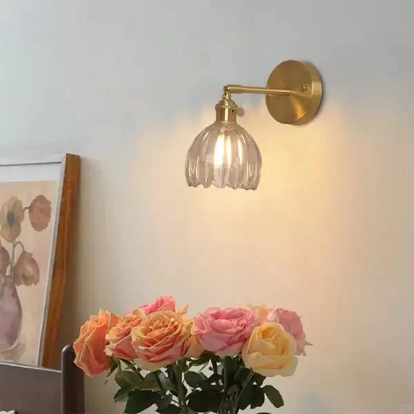 Aplique Decorativa de Pared – Flor en Capullo y Ambiente Romántico 