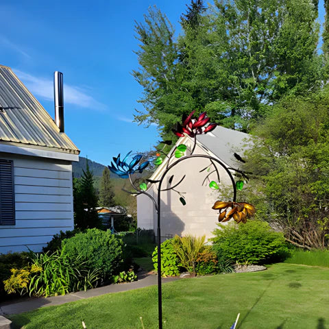 Turbina Florale da Giardino – Decorazione Rotante e Colorata 
